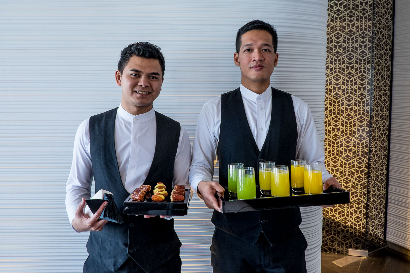 Burj Khalifa - At The Top you get served fresh juices